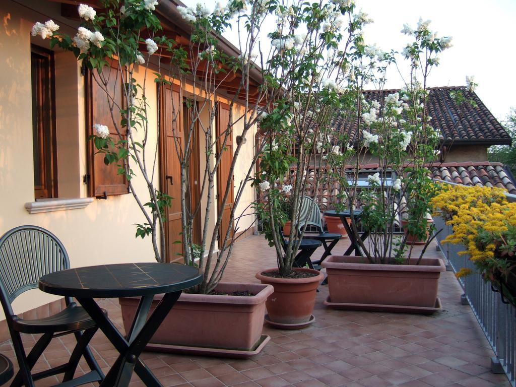 9 Muse Bed And Breakfast Canneto sull'Oglio Phòng bức ảnh