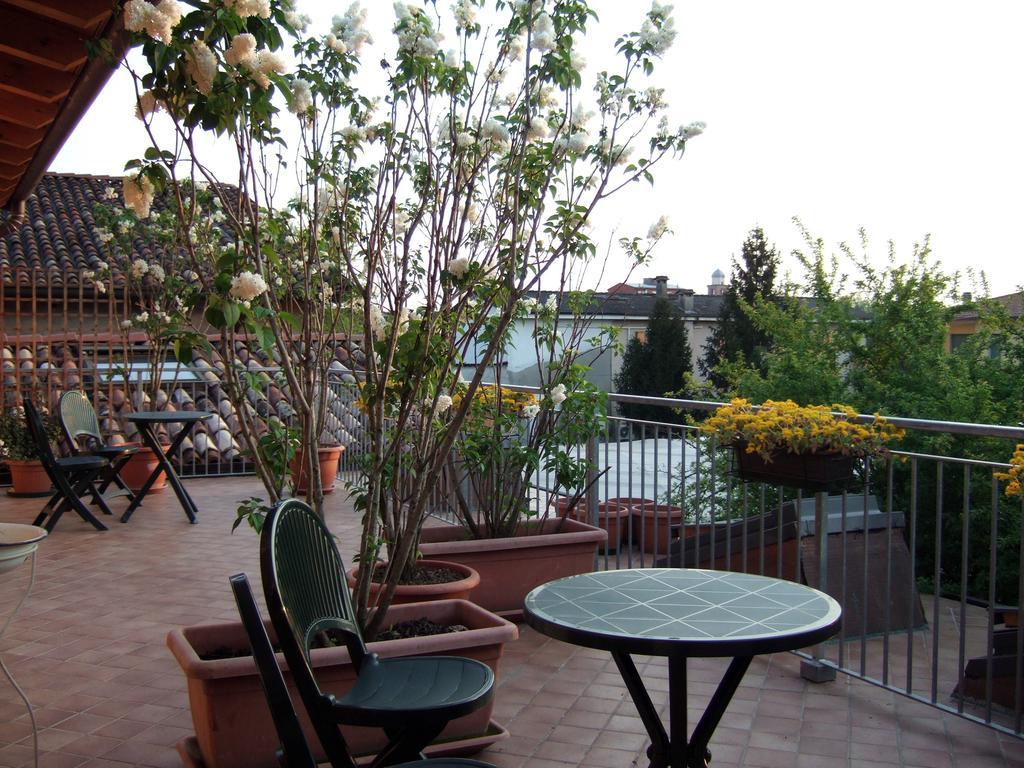 9 Muse Bed And Breakfast Canneto sull'Oglio Phòng bức ảnh