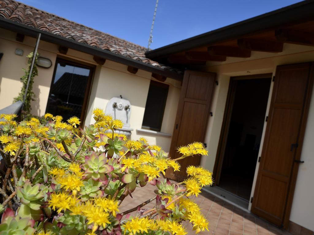 9 Muse Bed And Breakfast Canneto sull'Oglio Ngoại thất bức ảnh