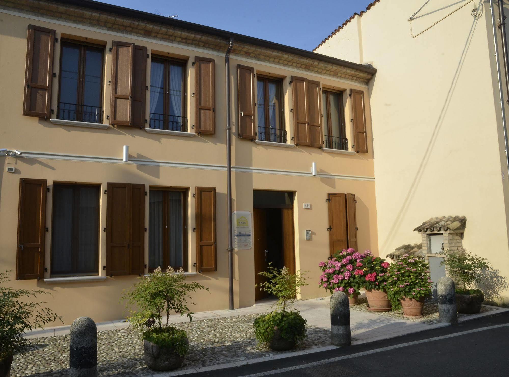 9 Muse Bed And Breakfast Canneto sull'Oglio Ngoại thất bức ảnh