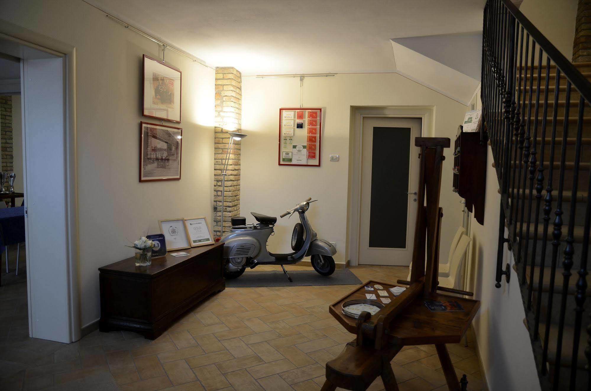 9 Muse Bed And Breakfast Canneto sull'Oglio Ngoại thất bức ảnh