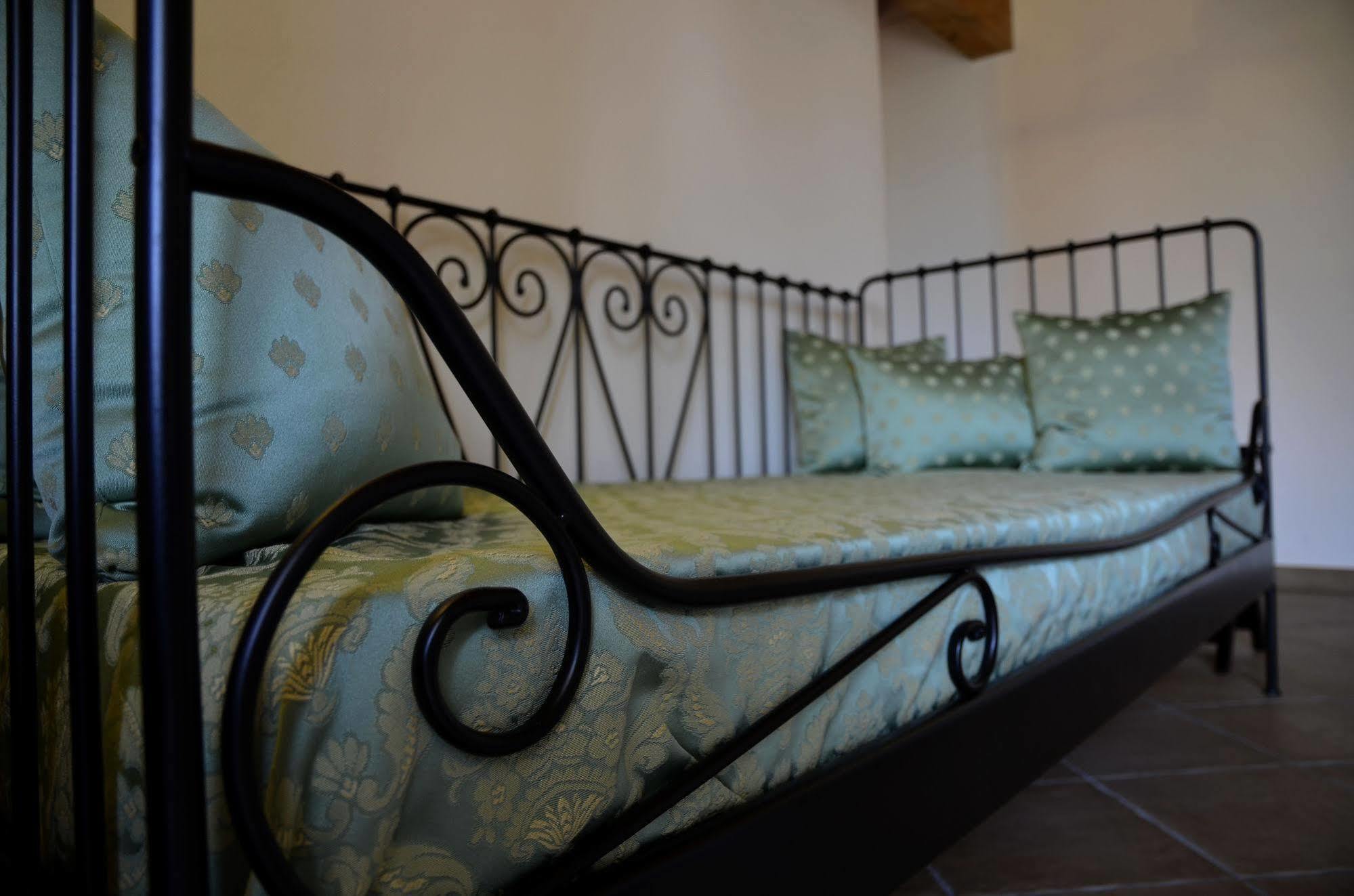 9 Muse Bed And Breakfast Canneto sull'Oglio Ngoại thất bức ảnh
