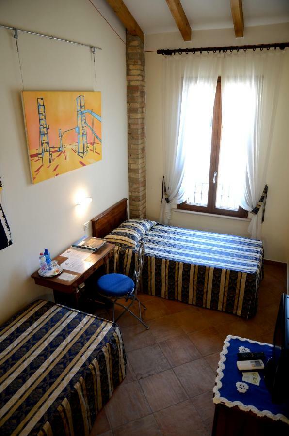 9 Muse Bed And Breakfast Canneto sull'Oglio Ngoại thất bức ảnh